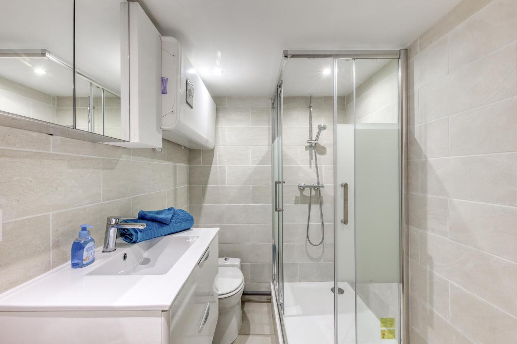 Studio Cosy - 35M2 - Paris -Disneyland - Rer A Noisy-le-Grand Exterior photo